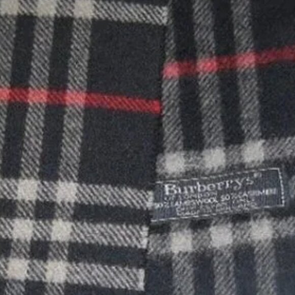 ❤️AMAZING BURBERRYS of LONDON Cashmere/Wool Red White Navy Nova Check Scarf - Picture 6 of 6
